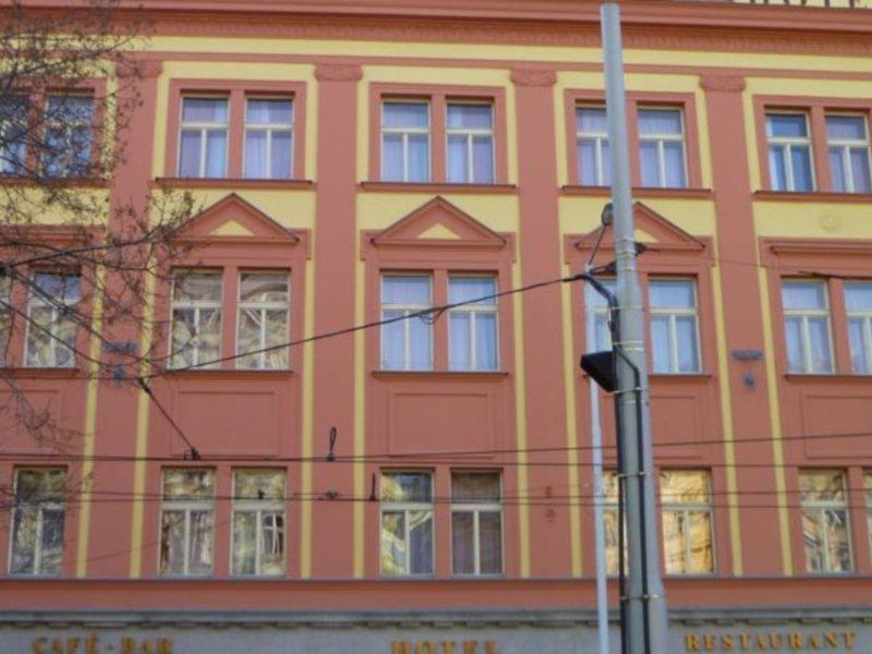 Hostel Junior Прага Экстерьер фото